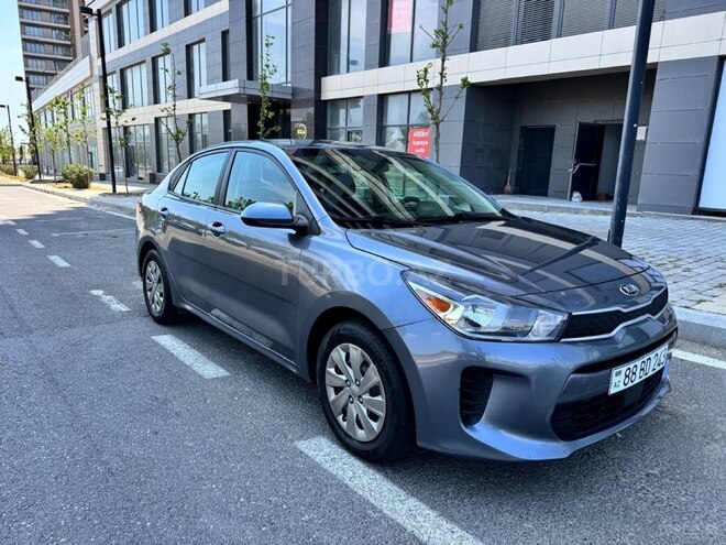 Kia Rio-13