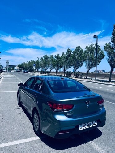 Kia Rio-9