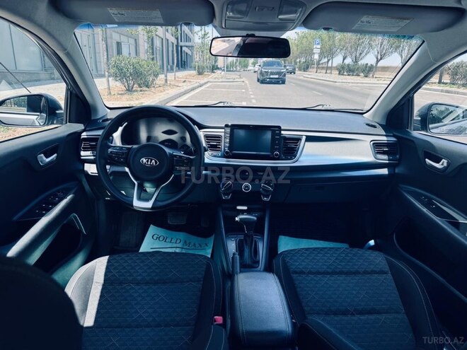 Kia Rio-2