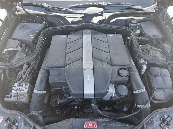 Mercedes E 240-5