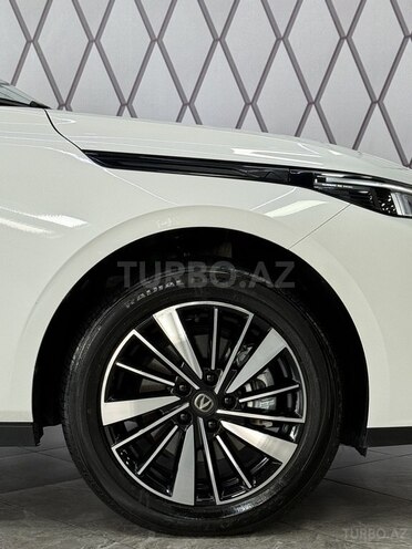 Changan Eado-13