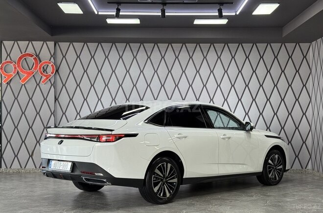 Changan Eado-5