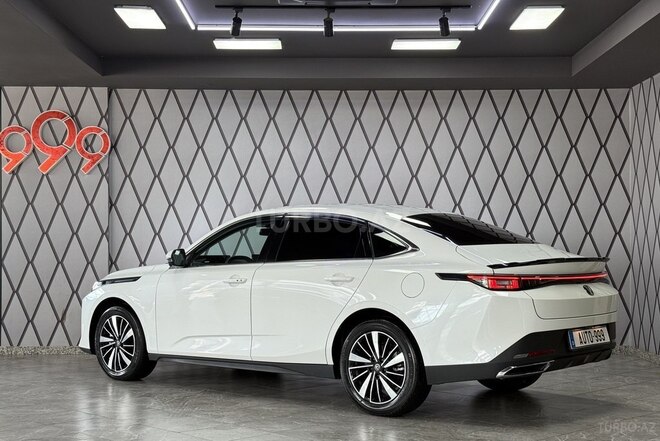 Changan Eado-4