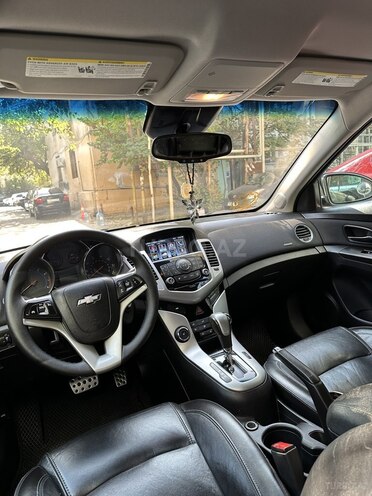 Chevrolet Cruze-8