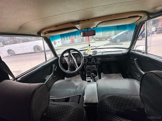 LADA (VAZ) 2106-4