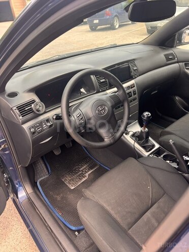 Toyota Corolla-6