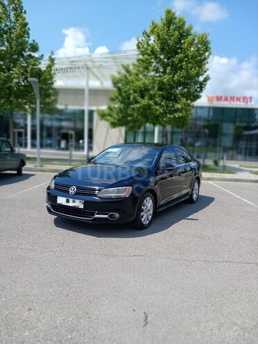Volkswagen Jetta-3