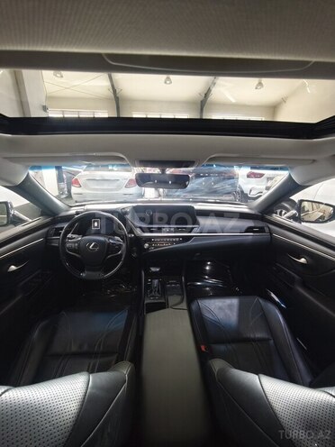 Lexus ES 250-7