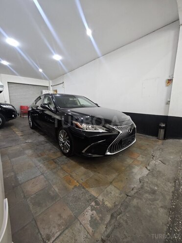 Lexus ES 250-3