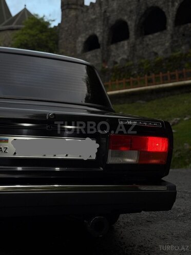 LADA (VAZ) 2107-5