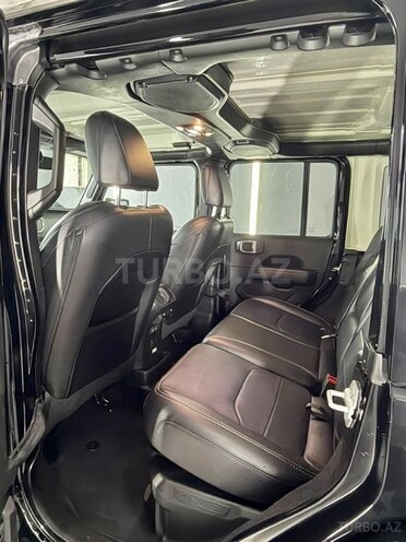 Jeep Wrangler-8