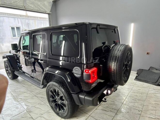 Jeep Wrangler-5