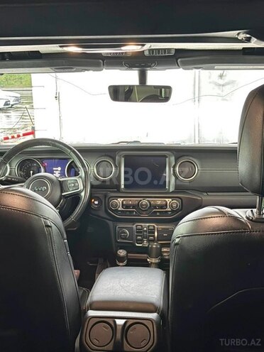 Jeep Wrangler-9