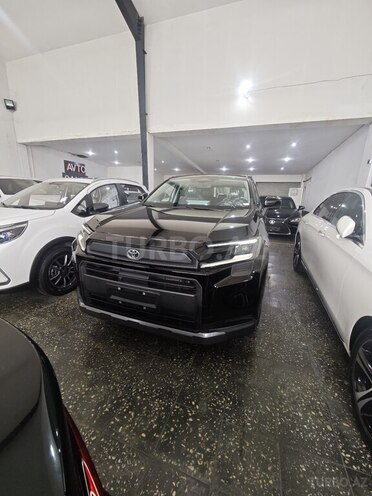 Toyota RAV4-1