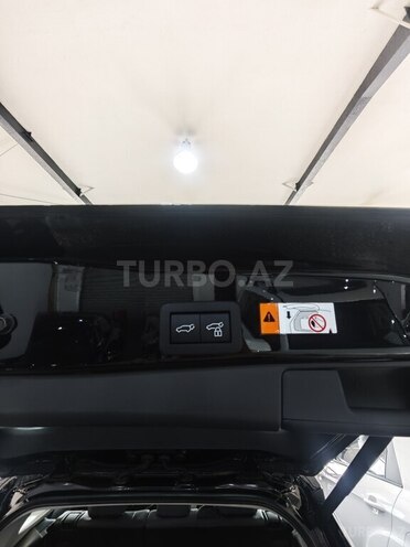 Toyota RAV4-9