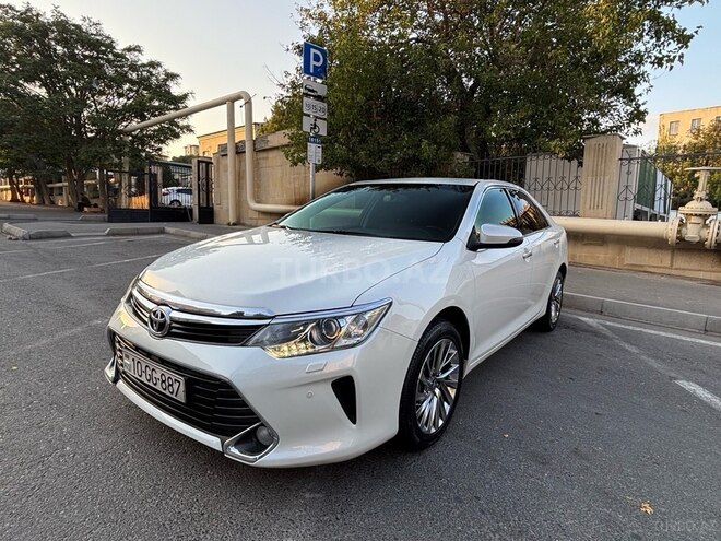 Toyota Camry-4