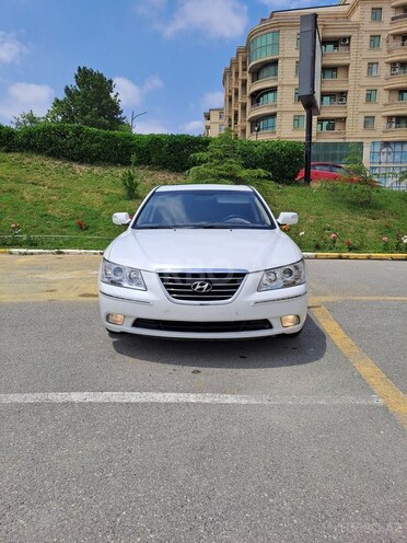 Hyundai Sonata-1