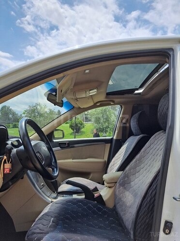Hyundai Sonata-10