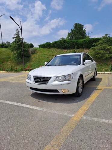 Hyundai Sonata-2