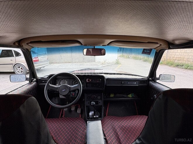 LADA (VAZ) 2107-5