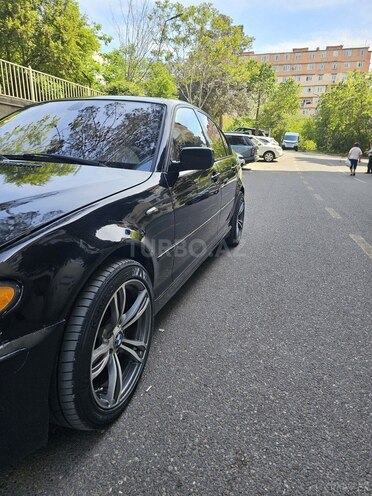 BMW 318-15