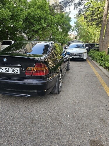 BMW 318-13