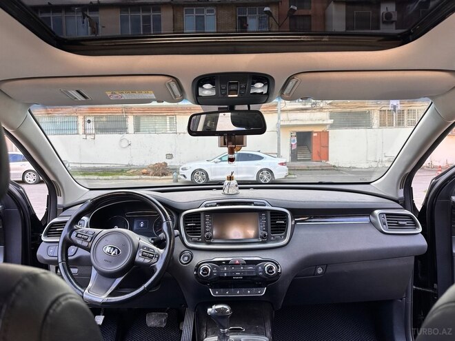 Kia Sorento-10