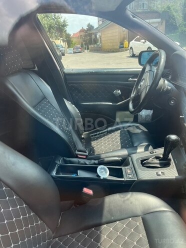BMW 325-8
