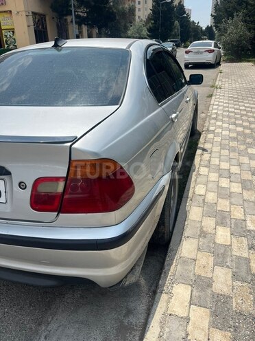 BMW 325-7