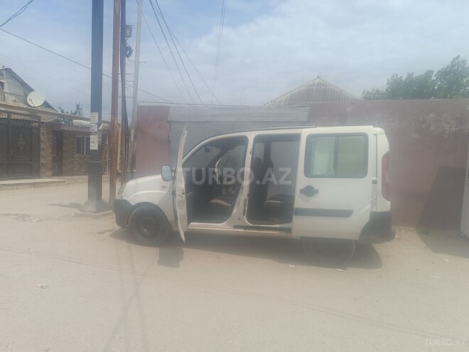 Fiat Doblo-8