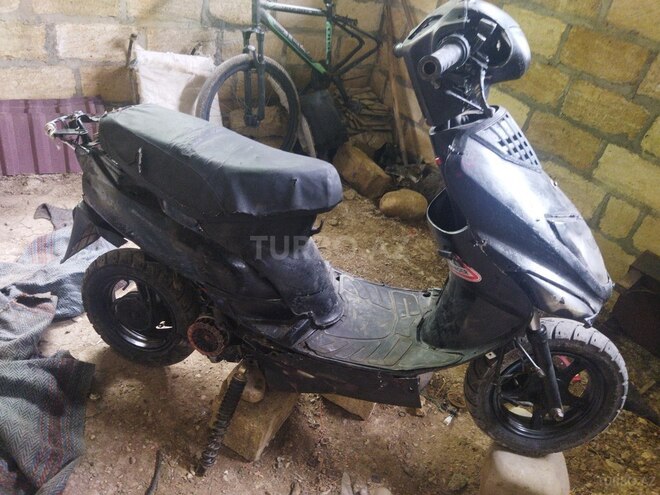 Yamaha PW80-2