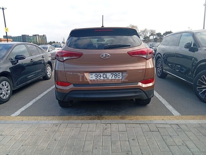 Hyundai Tucson-5