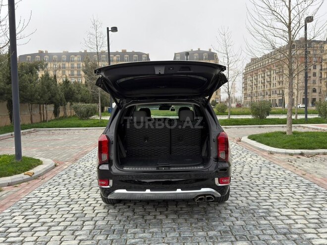 Hyundai Palisade-16