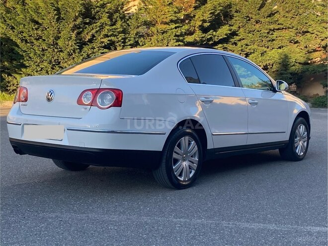 Volkswagen Passat-4