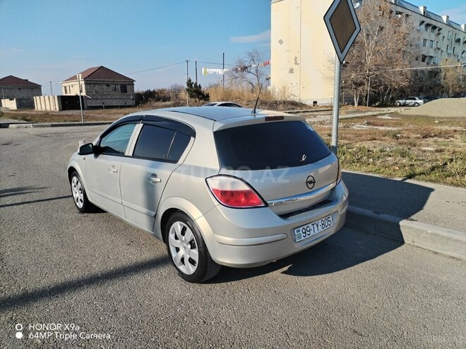 Opel Astra-2
