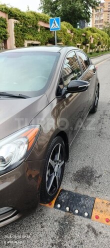 Kia Forte-10
