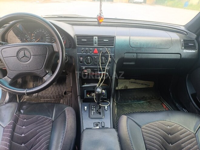Mercedes C 200-6