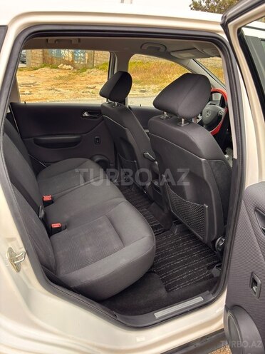 Mercedes A 170-8
