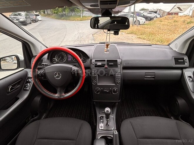 Mercedes A 170-13