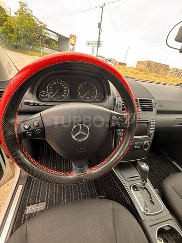 Mercedes A 170-17