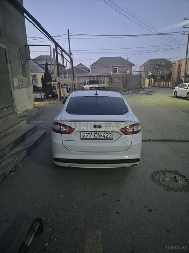 Ford Fusion (North America)-2