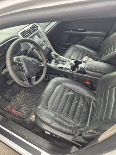 Ford Fusion (North America)-5