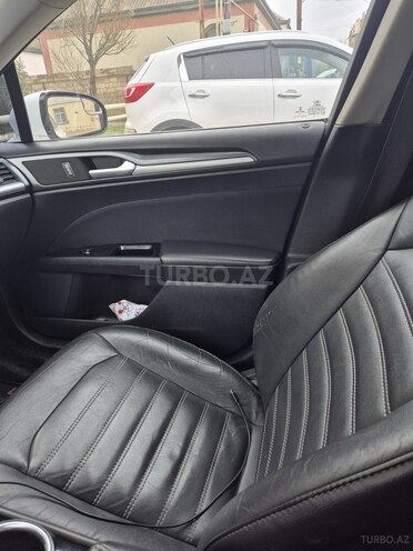 Ford Fusion (North America)-6