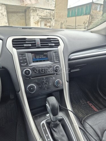 Ford Fusion (North America)-8