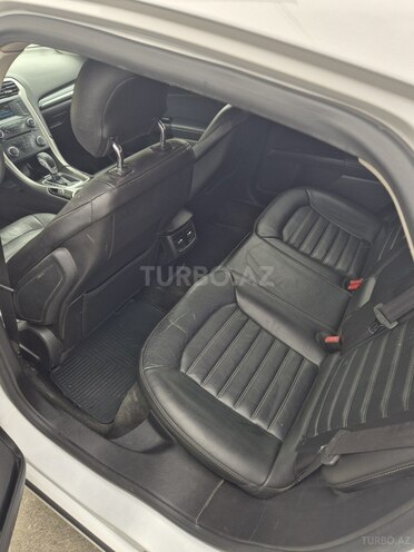 Ford Fusion (North America)-4