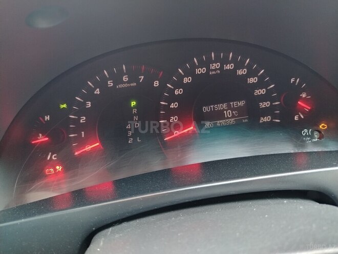 Toyota Camry-4