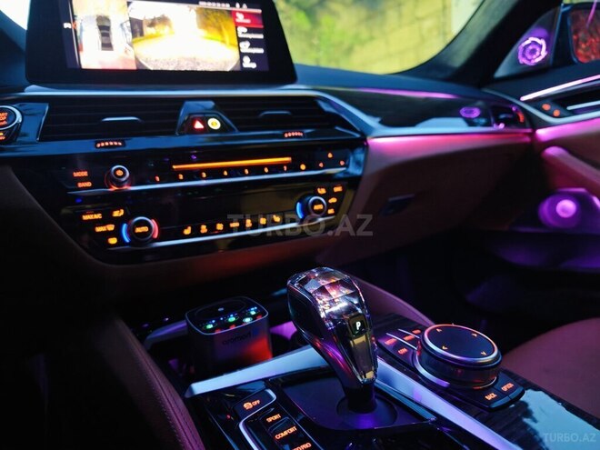 BMW 530-7