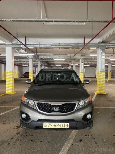 Kia Sorento-1