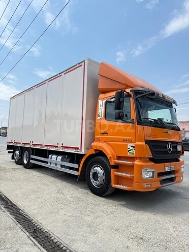 Mercedes Axor 2533-3
