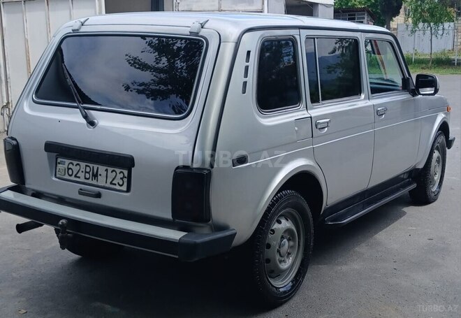 LADA (VAZ) Niva-2